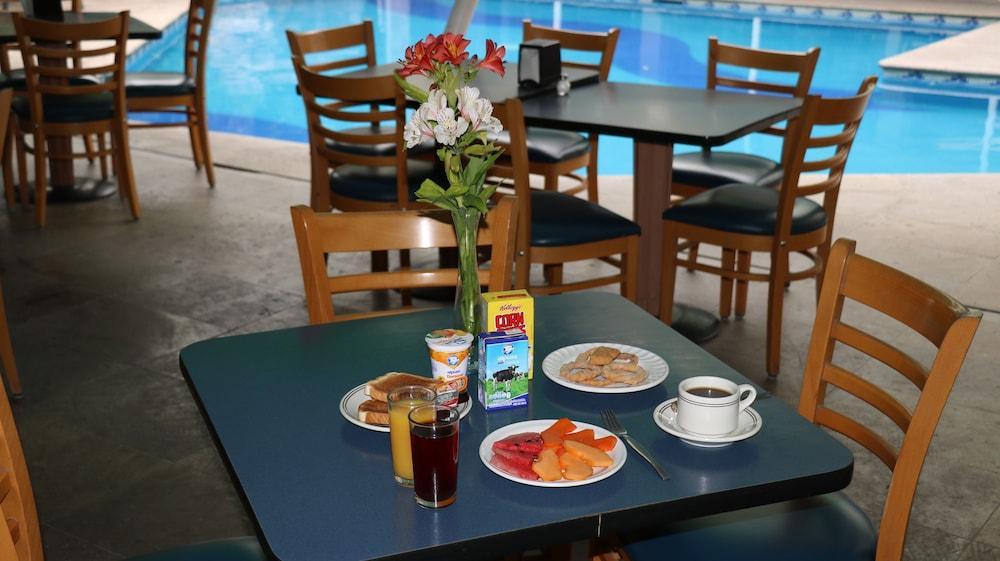 Quality Inn Tuxtla Gutierrez Exterior photo