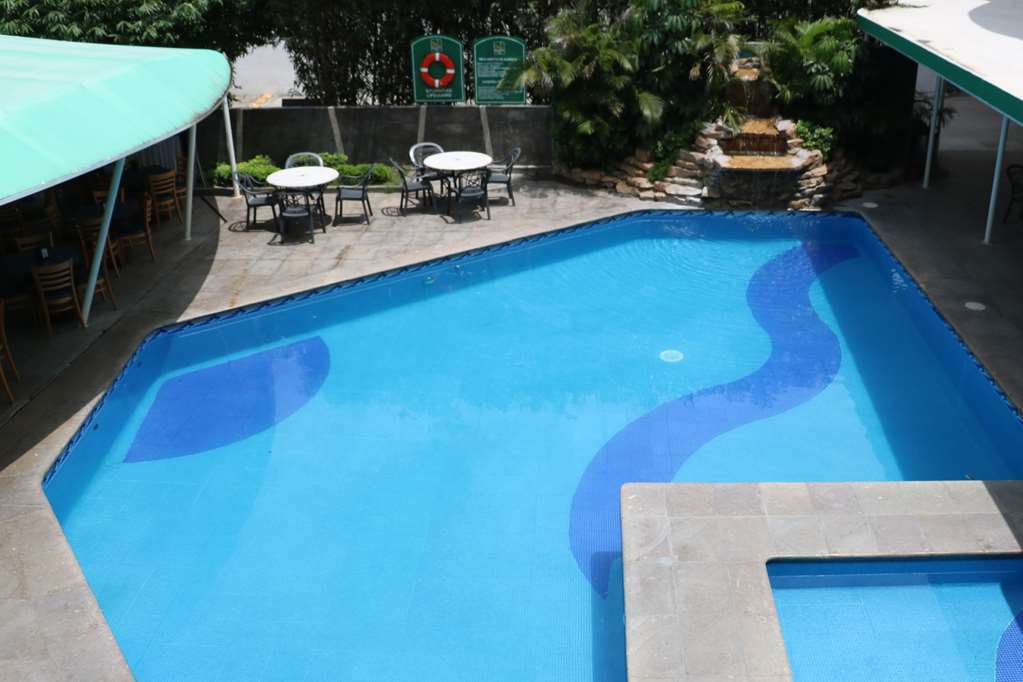 Quality Inn Tuxtla Gutierrez Exterior photo