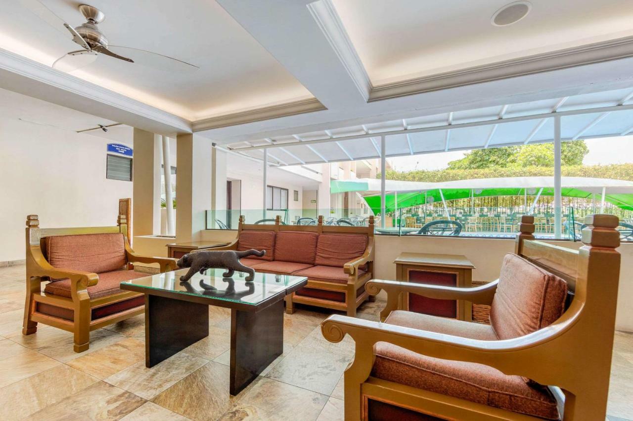 Quality Inn Tuxtla Gutierrez Exterior photo